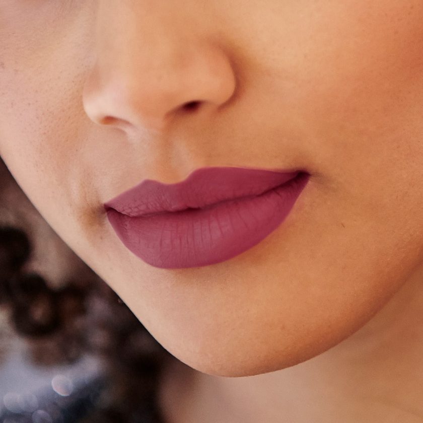 Matte Velvet Lipstick Kirsch - Image 4