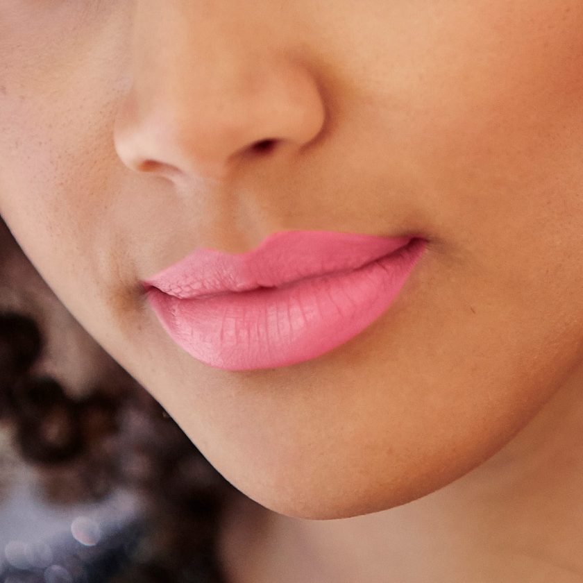 Matte Velvet Lipstick Sugarplum - Image 4