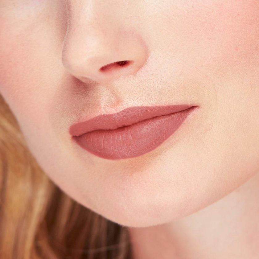 Matte Velvet Lipstick Plum - Image 4