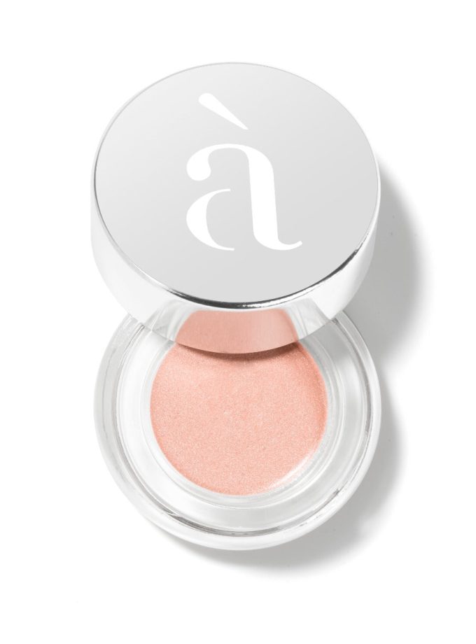 Luminous Cream Shadow Dream